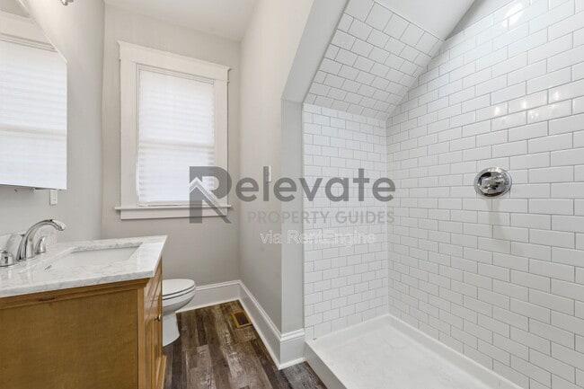 Building Photo - 3100 1st Ave