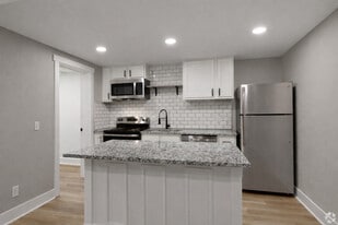 Building Photo - Meadowood Apartments