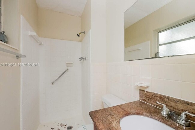 Building Photo - 998 NW 202nd St