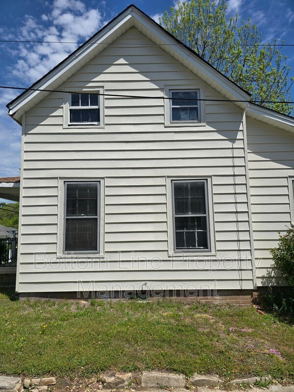 Building Photo - 184 Cabarrus Ave E