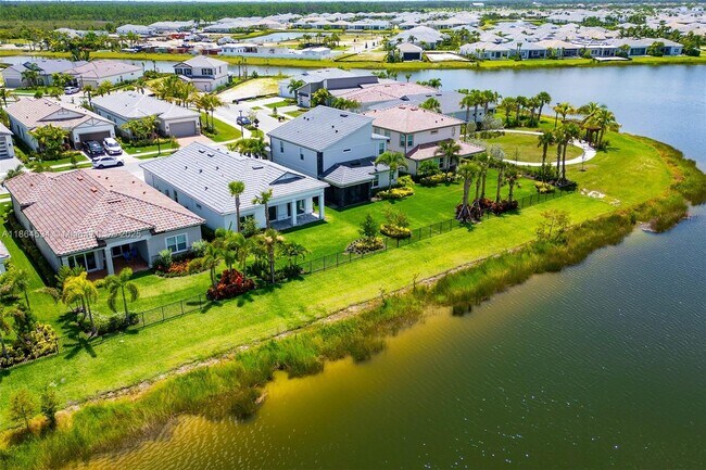 Building Photo - 10444 Northbrook Cir