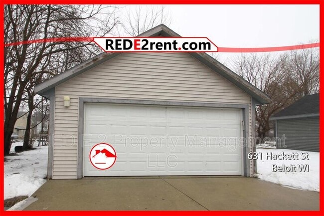 Building Photo - 631 Hackett St