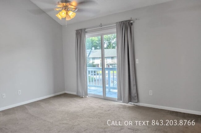 Building Photo - Break Lease ---- 8016 Thelen St-