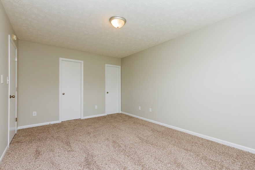 Building Photo - 148 Meadow Glen Dr