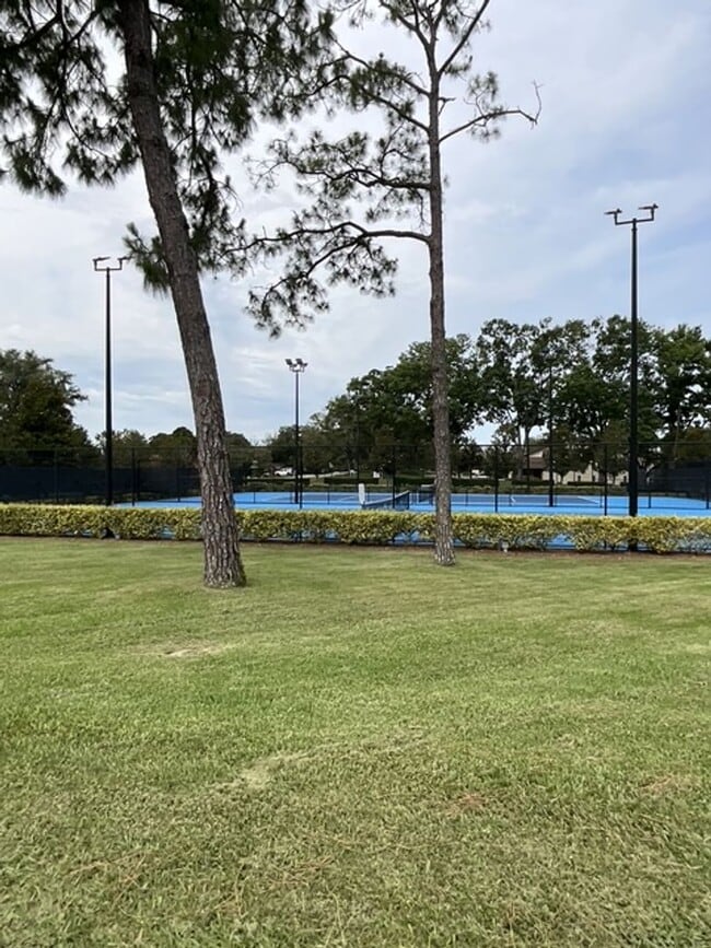 Building Photo - Great Location, 2 Bedroom W/ Access Citrus...
