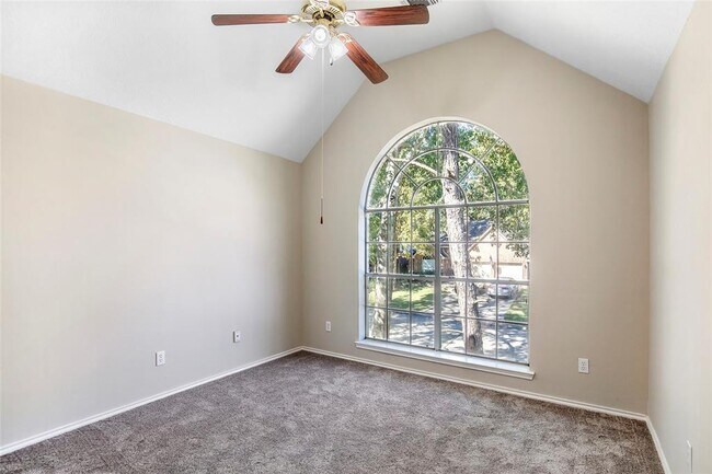 Building Photo - 5322 Willow Knoll Ct