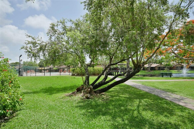 Building Photo - 12978 SW 91st Pl