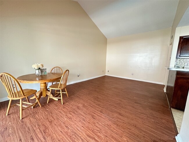 Building Photo - 2574 Marilee Ln