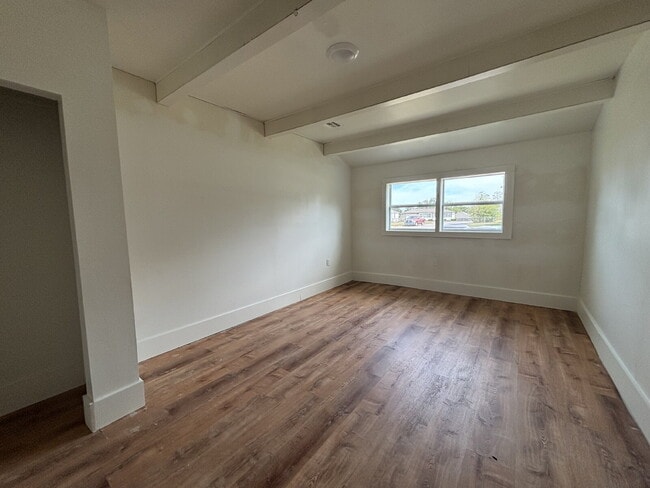 Building Photo - 312 N Atlanta St