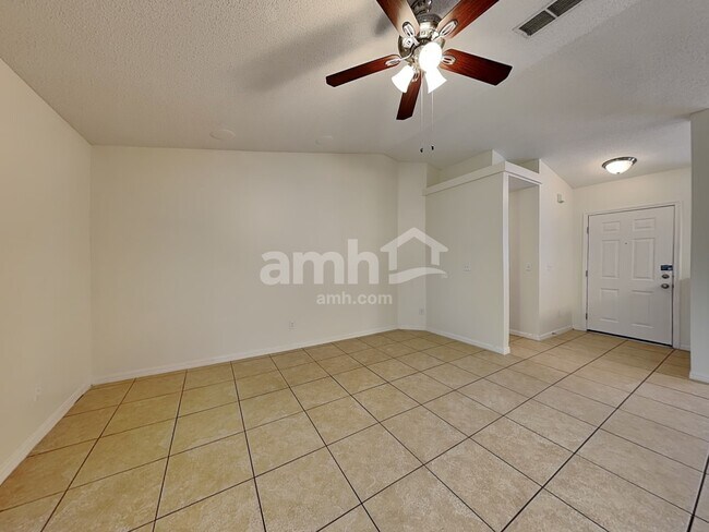 Building Photo - 12241 Woodglen Cir