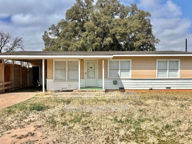 Building Photo - 2632 Raney St