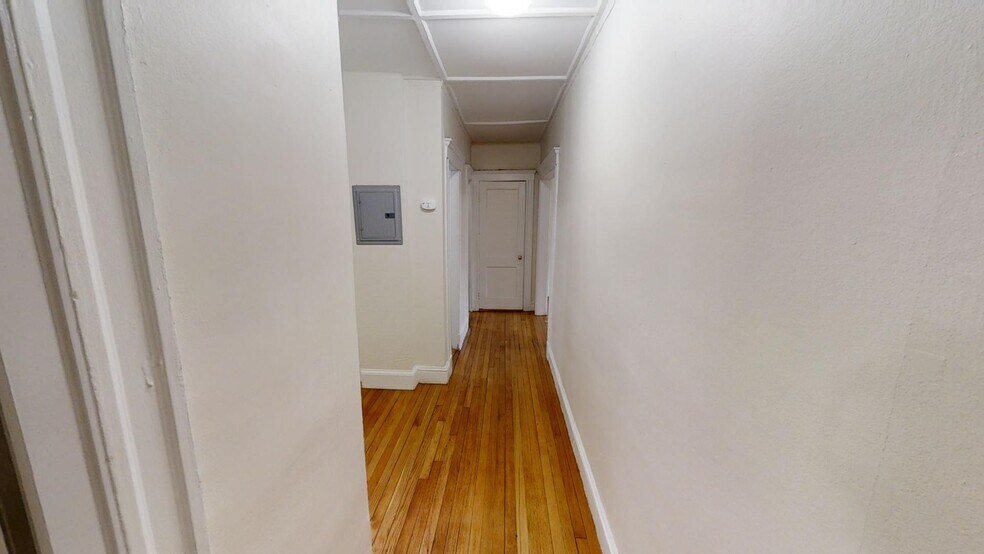 Building Photo - 1175 Boylston St