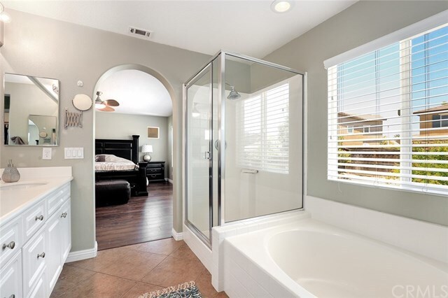Building Photo - 14809 Hidden Palm Ct