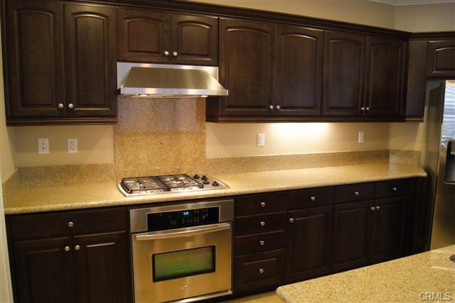 Building Photo - 23 Keepsake