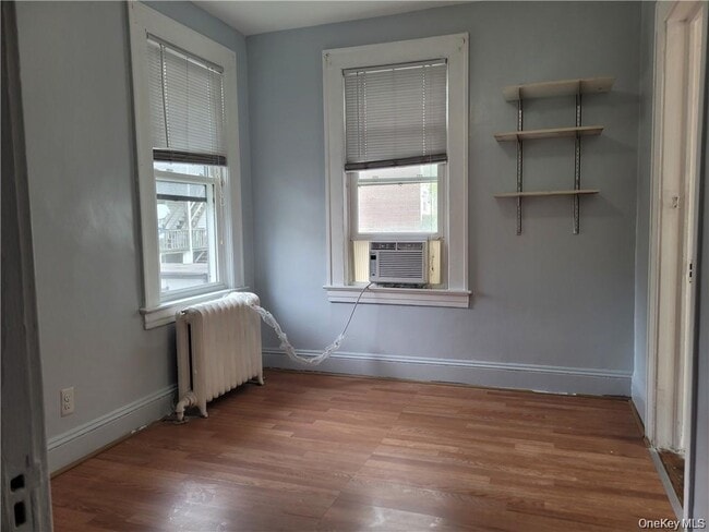 Building Photo - 12 Horatio St