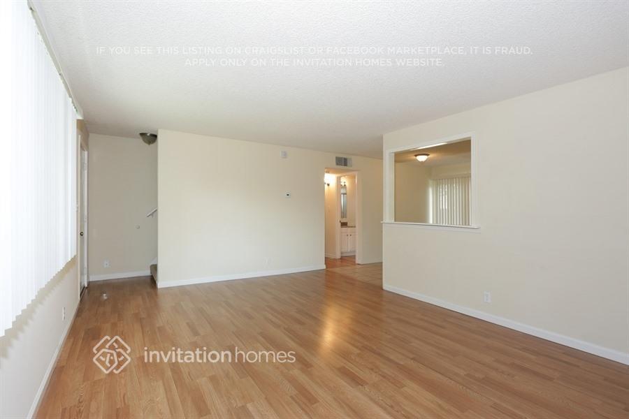 Building Photo - 130 Almanor Dr