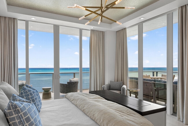 Building Photo - 3100 N Ocean Dr