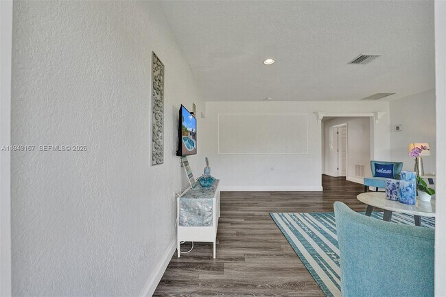 Building Photo - 3730 SW 47th Ct