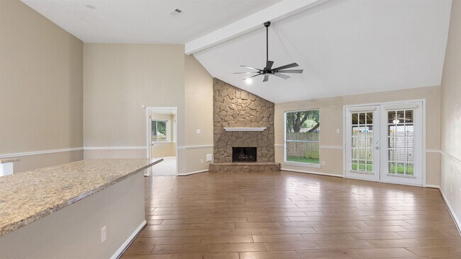 Building Photo - 22503 Holly Branch Dr