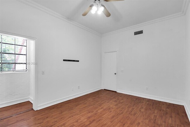 Building Photo - 20908 Leeward Ct