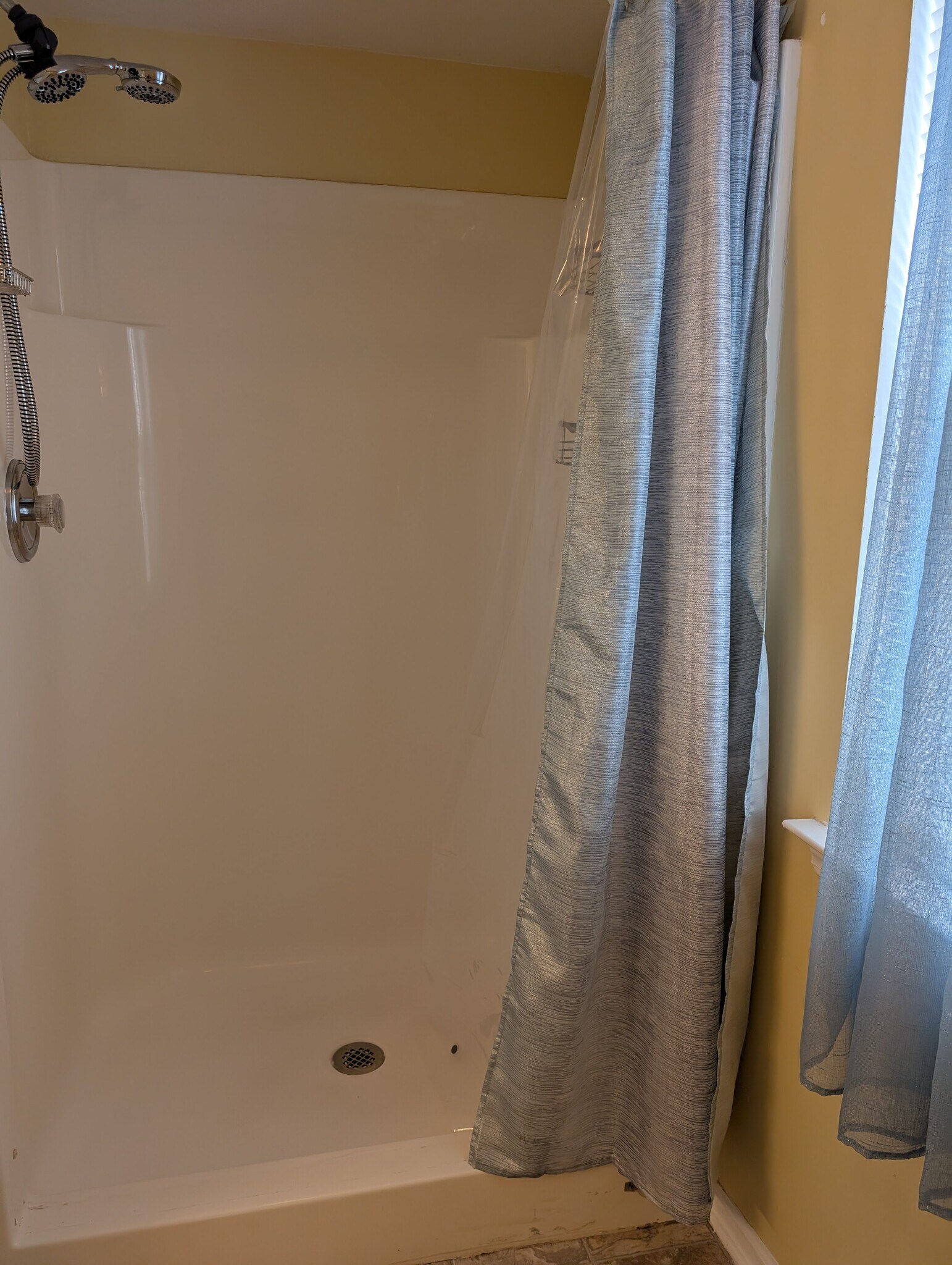 Building Photo - 1275 Millbrook Trl