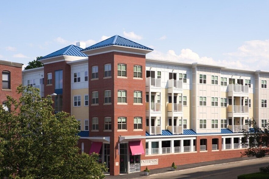 Enterprise Apartment Homes 79 Rantoul St Beverly MA 01915 Apartment