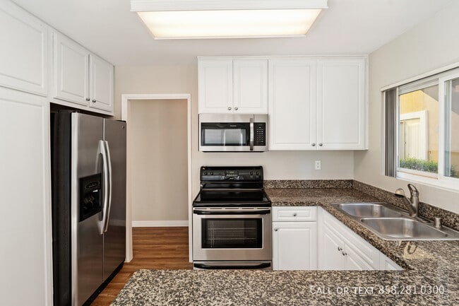 Building Photo - 17105 W Bernardo Dr