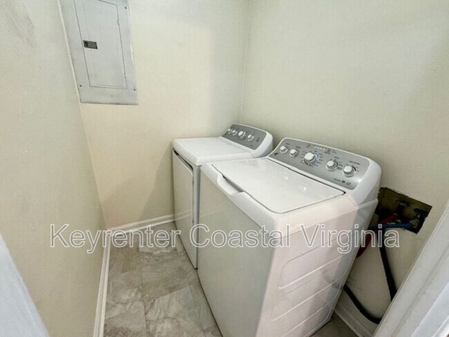 Building Photo - 1879 White Marsh Rd