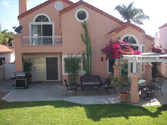 Building Photo - 1446 Portofino Dr