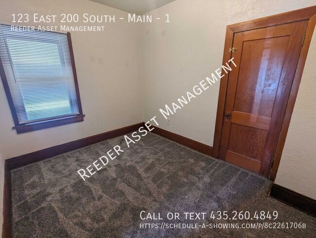 Building Photo - 123 E 200 S