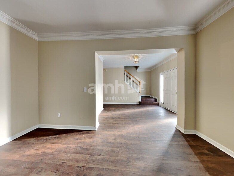Building Photo - 1208 Winding Ridge Ct