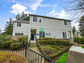 Building Photo - 2 Bed and 2.5 Bath Stunning Townhome is Available for Rent!