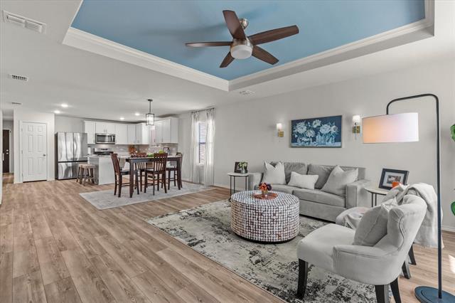 Building Photo - 14056 Ilderton St