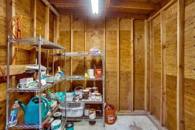 Building Photo - 3131 E Corto Pl