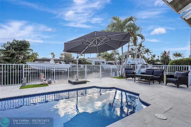 Building Photo - 1304 Mandarin Isle