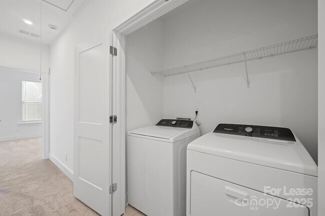 Building Photo - 4018 Capital Rdg Ct