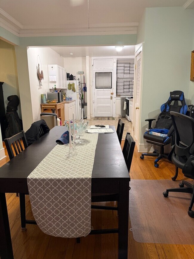 Building Photo - 1130 W Pratt Blvd