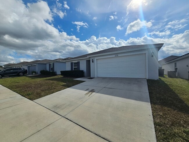 Building Photo - 3715 Eisel Wy