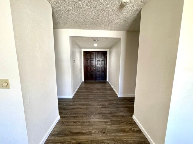 Building Photo - Newly Remodeled 3 Bedroom Home off of Hancock Rd!