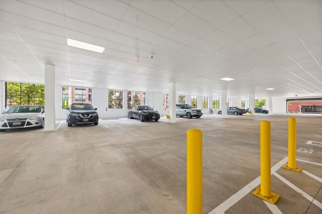 Building Photo - 106 Saint Ives Pl