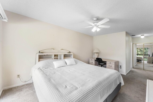 Building Photo - 816 Windermere Way