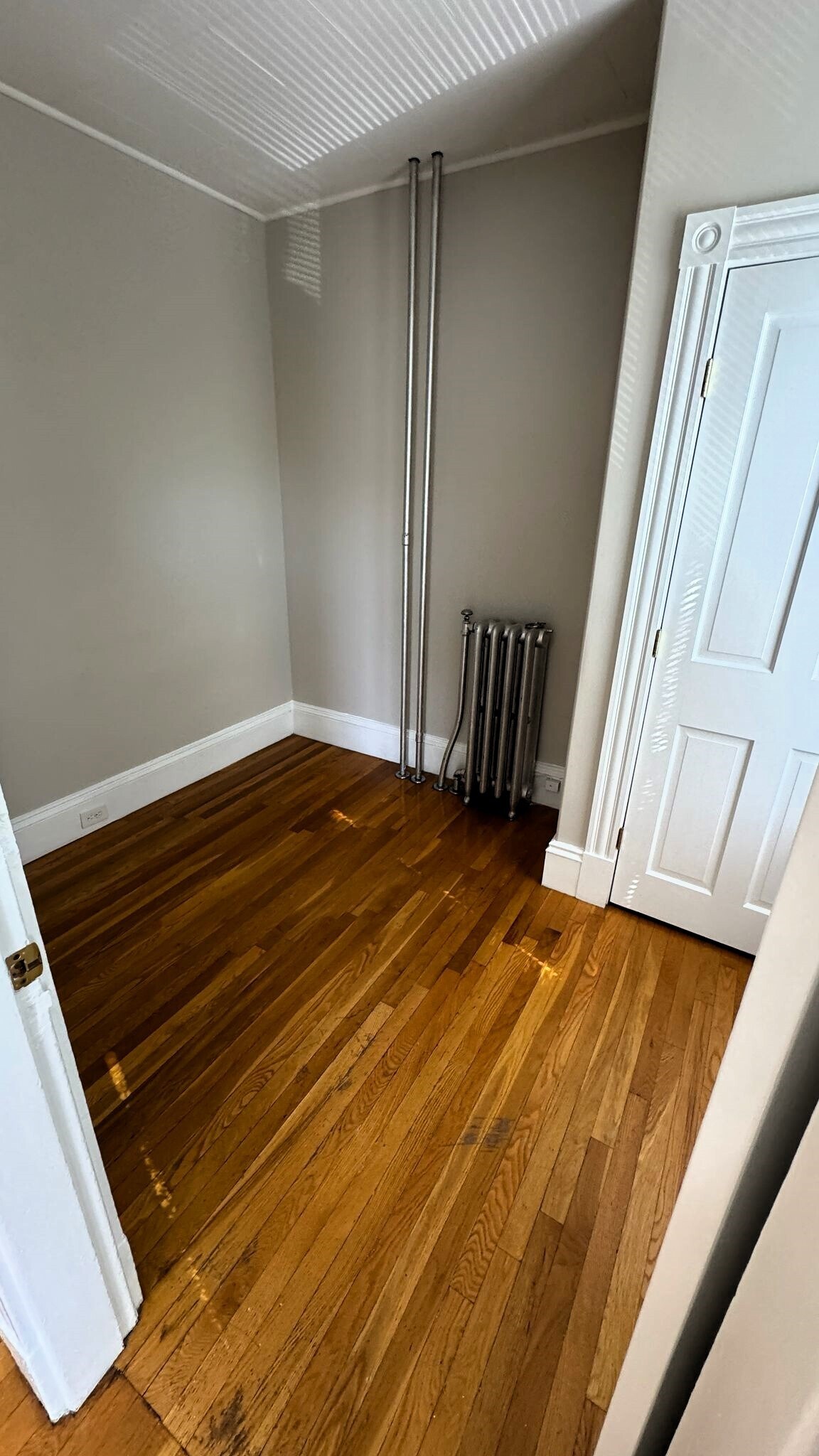 Building Photo - 797 Cambridge St