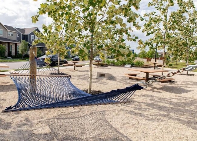 Building Photo - 5409 Baythorne Dr