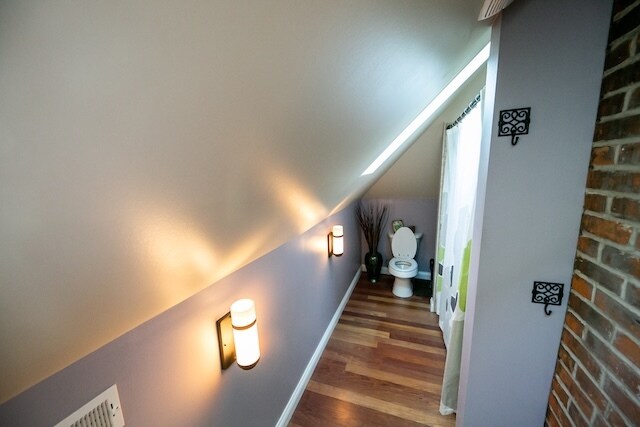 Building Photo - 7229 Moller Ave