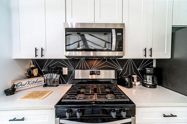 Building Photo - 7500 Rio Pass