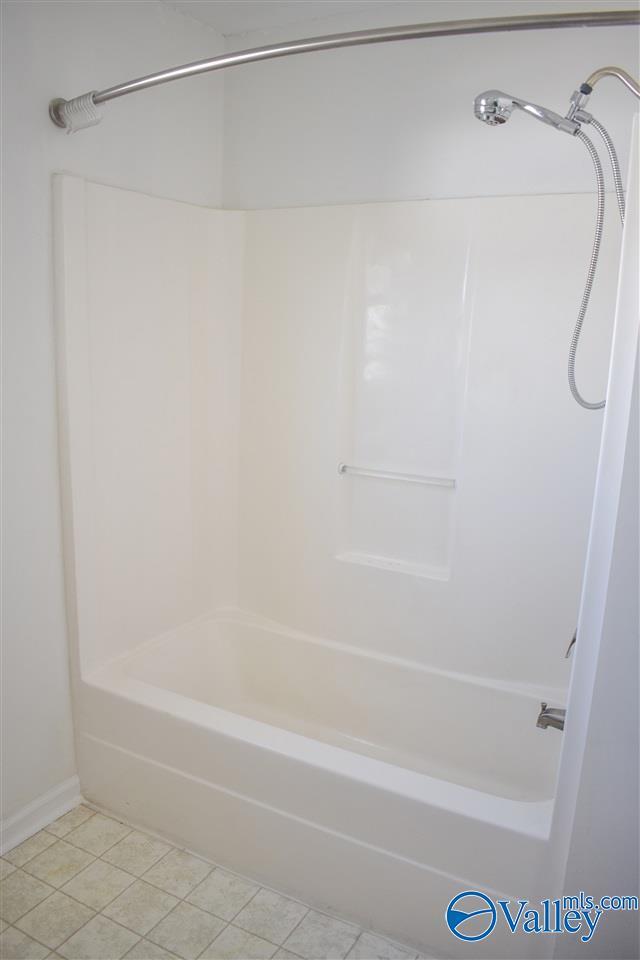 Building Photo - 120 Grey Fawn Trail