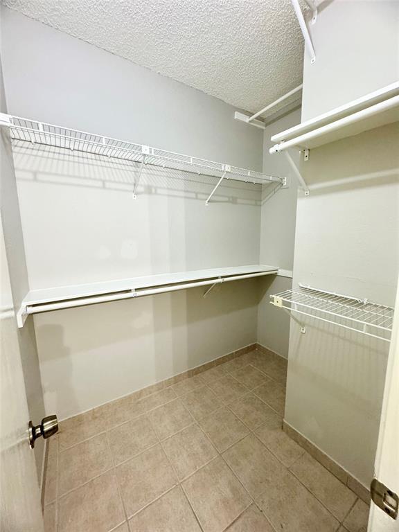 Building Photo - 2501 W Slaughter Ln