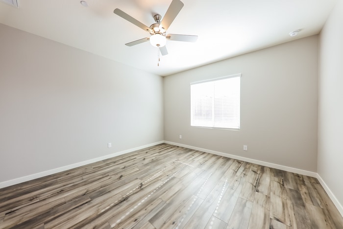 Building Photo - 11491 W Camden Dr