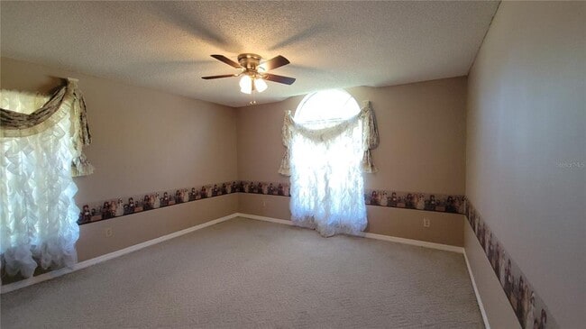 Building Photo - 564 W Central Ave