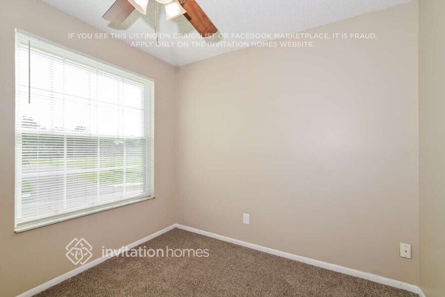 Building Photo - 1233 Ashworth Dr